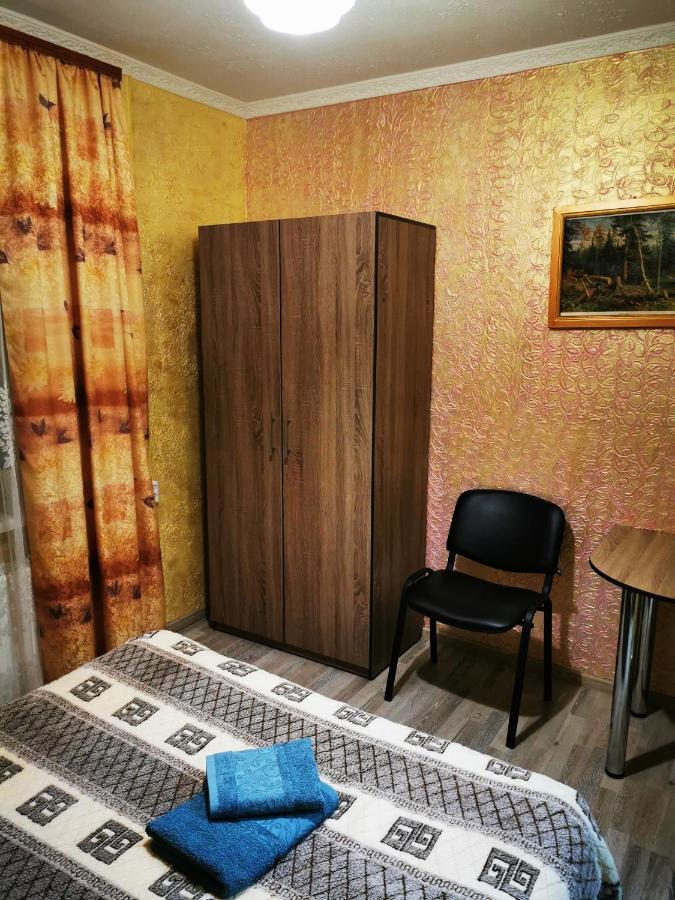 Міні Квартал Hotel Yahotyn Екстериор снимка
