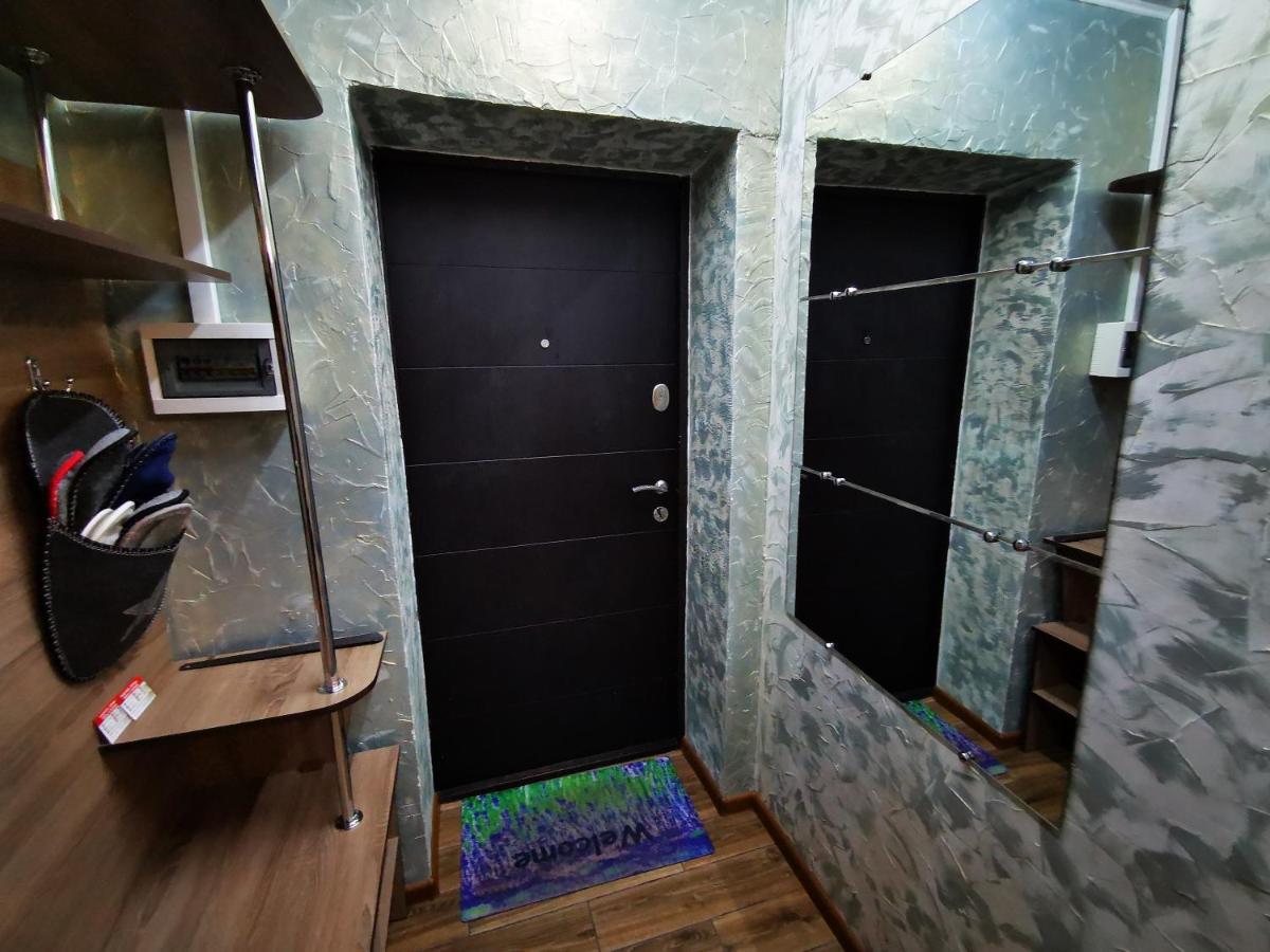 Міні Квартал Hotel Yahotyn Екстериор снимка