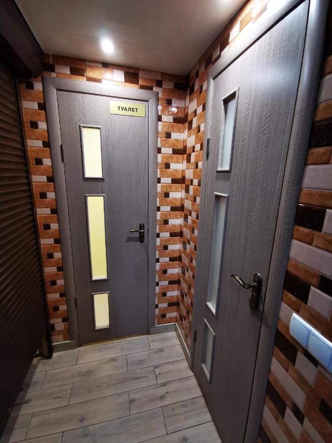 Міні Квартал Hotel Yahotyn Екстериор снимка